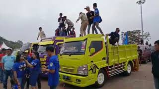 lagu daun puspa bikin truck oyag (cover reggaesta)
