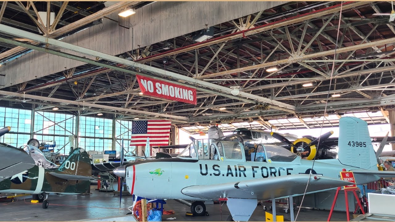 American Airpower Museum (East Farmingdale, Long Island)