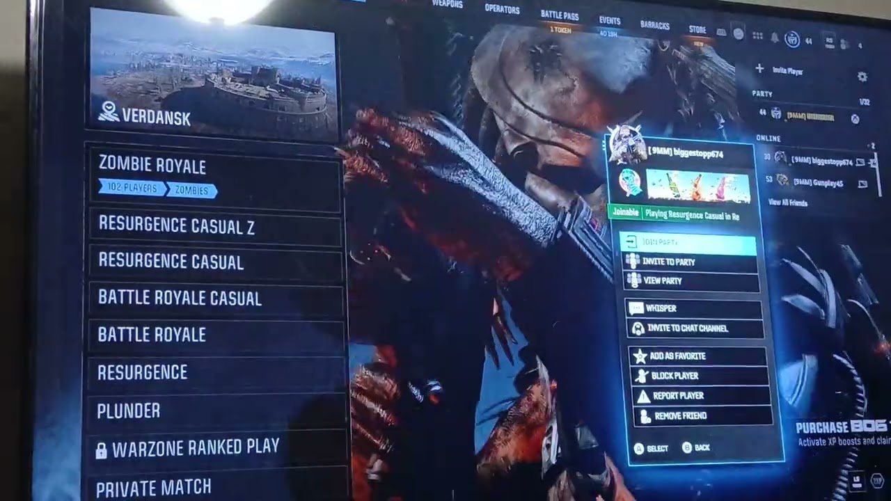 Can't invite friends or join on warzone.