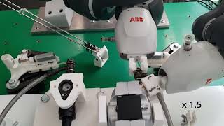 Sensorless robotized cable contour following and connector detection