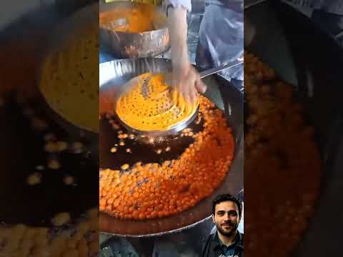 عبقرية صنع اللقيمات بالمصفاة ابداع افكار عبقرية مطبخ طبخ حلويات لقيمات عالم التطور والذكاء