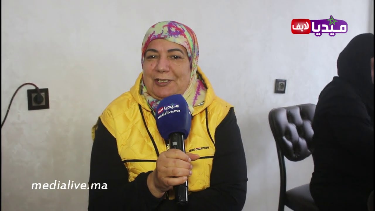 سيدة تفتح  محل للمأكولات البحرية بعين حرودة