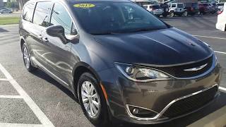 972280 2017 Chrysler Pacifica Touring L YouTube