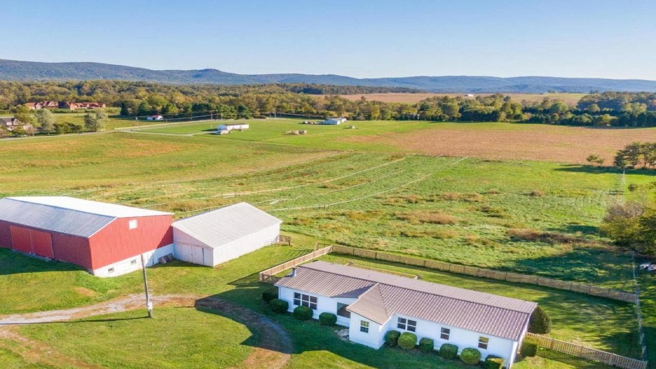 1196 WARD CLIPP ROAD, CHARLES TOWN, WV Presented by Bobby Mann.