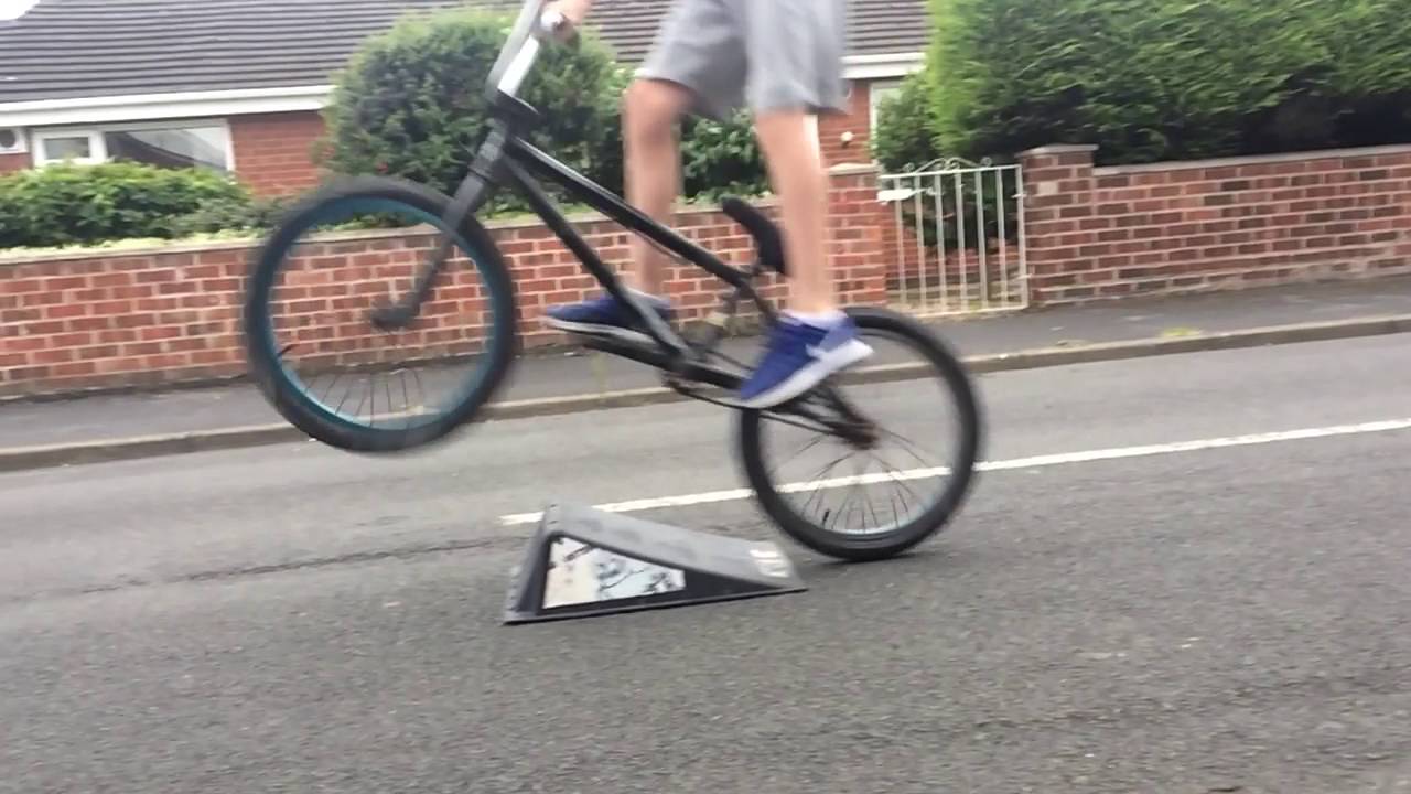 bmx jump bike
