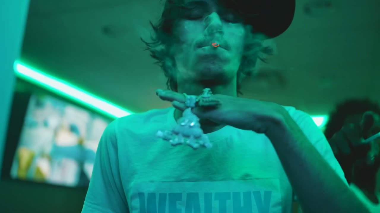 Watch RideOrDie - Off the Wall ft. Babytron (Official Video) Shot by @Ko GoLoud on YouTube Watch RideOrDie - Off the Wall ft. Babytron (Official Video) Shot by @Ko GoLoud on YouTube