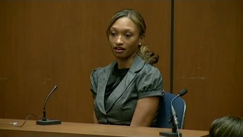 Murray's ex recalls strange cell call