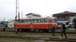 【レールバスとあそぼう2013】南部縦貫鉄道キハ101 デモ走行 【レールバスとあそぼう2013】南部縦貫鉄道キハ101 デモ走行