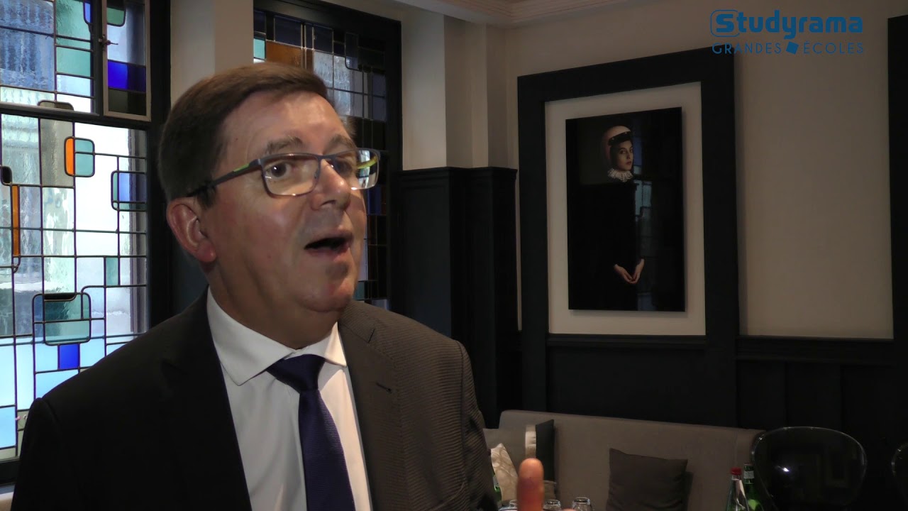 Quel le rôle de la CDEFI ?