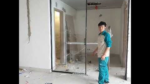 Lắp đặt cửa trượt 1 cánh không ray dưới có giảm chấn êm ru hệ nhôm Slim