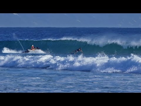 The Noosa Bar. Tuesday, January 16, 2018.