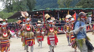 Southern Highlands Dance at PNG’s 50th Independence, Tabubil #Viralvideo
