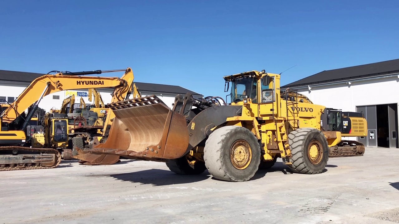 Volvo L330