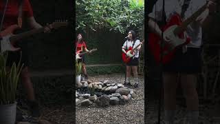 BeverlyLine - 3am And Im Still Awake Live at Kedai Nyamin  #indiepop #alternative #dreampop #music