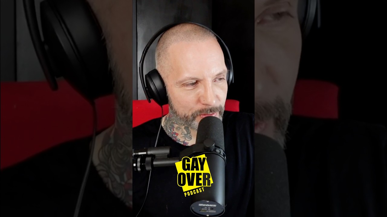 Spicy moment 🙈 #GAYOVERpodcast
