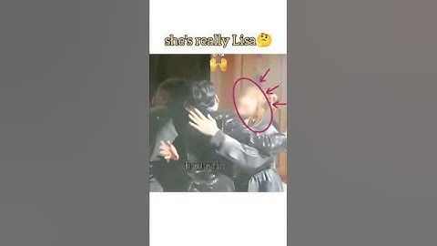 whom she!?#jungkook#lisa#jk#bts#blackpink#ff#fyp#kpop#keşfet#lalisa#btsblackpink#friends#liskook