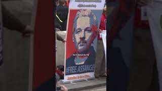Julian Assange’s lawyer: Judges receptive to case against extradition