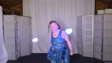 Poi Dance Face #DanceFace #Attitude #PoiDance #PoiSpinning #FlowArts #PoiTutorial #poiflowartist