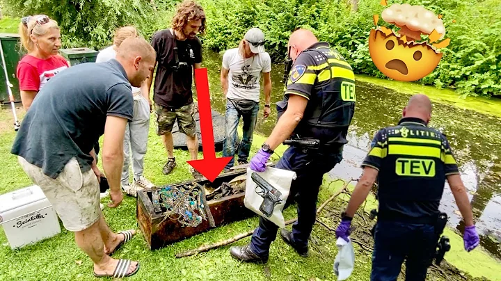 Ultimate Criminal Canal Found Magnet Fishing! Police on the Hunt - DayDayNews