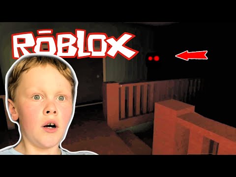 Roblox Horror Game Alone In A Dark House Youtube - don t play this game alone roblox scary game youtube