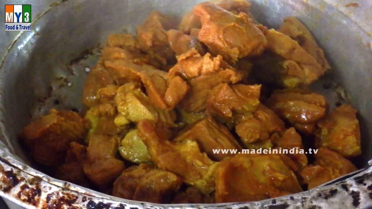 Andhra Style Chicken Recipe | Spicy Andhra Chicken Curry | Kodi Kura | STREET FOODS IN INDIA