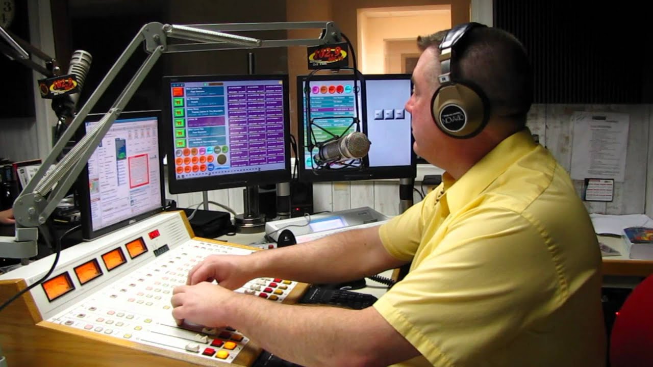 Ron Sedaille on 102.9 WDRC FM - VIDEO AIRCHECK February 4, 2012