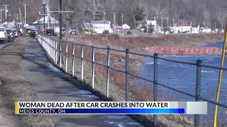 Firefighters brave icy Ohio River to rescue girl from fatal crash