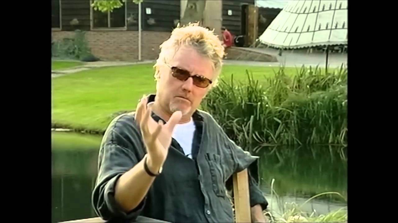 QUEEN - Roger Taylor - Electric Fire EPK extended - YouTube
