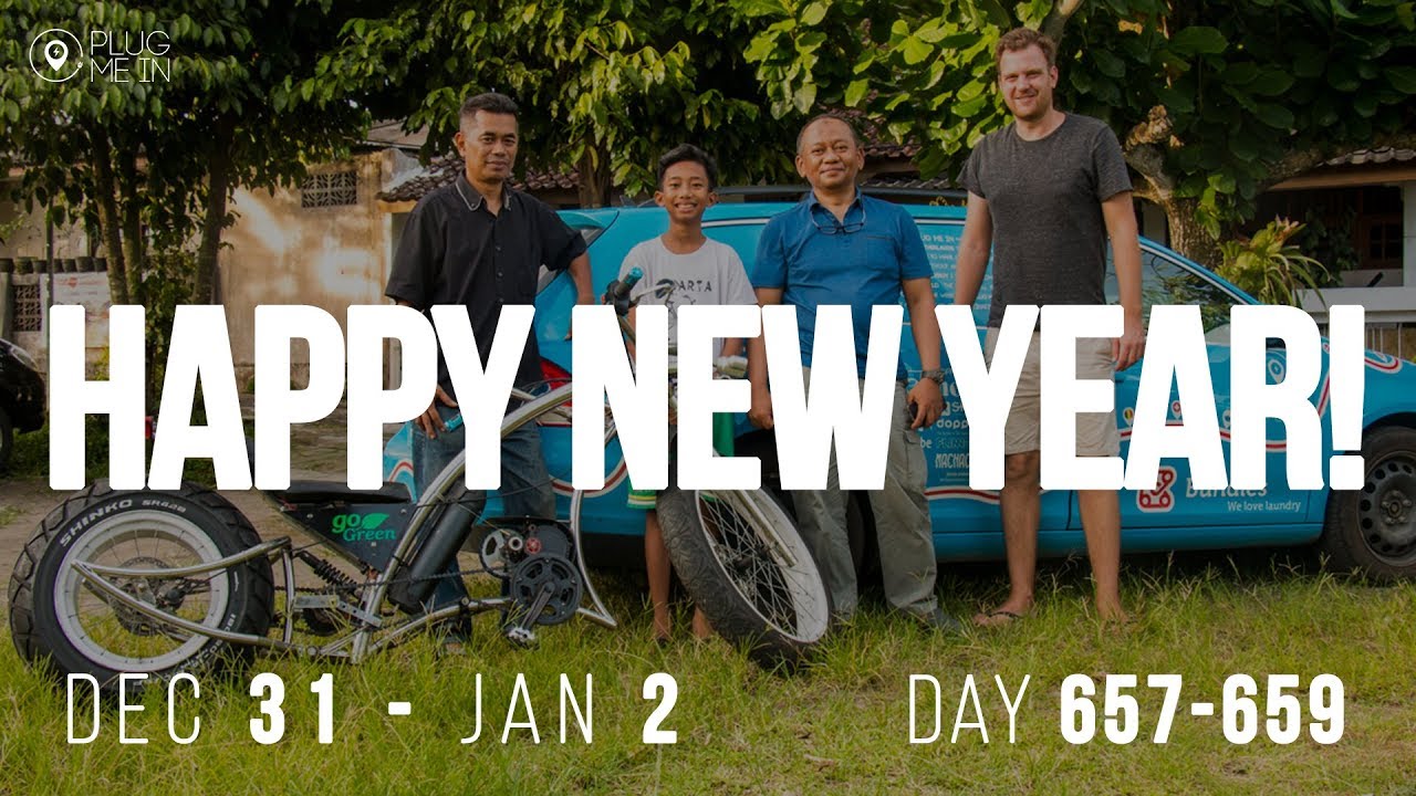 Happy New Year! | Day 657 - 659 | Plug Me In