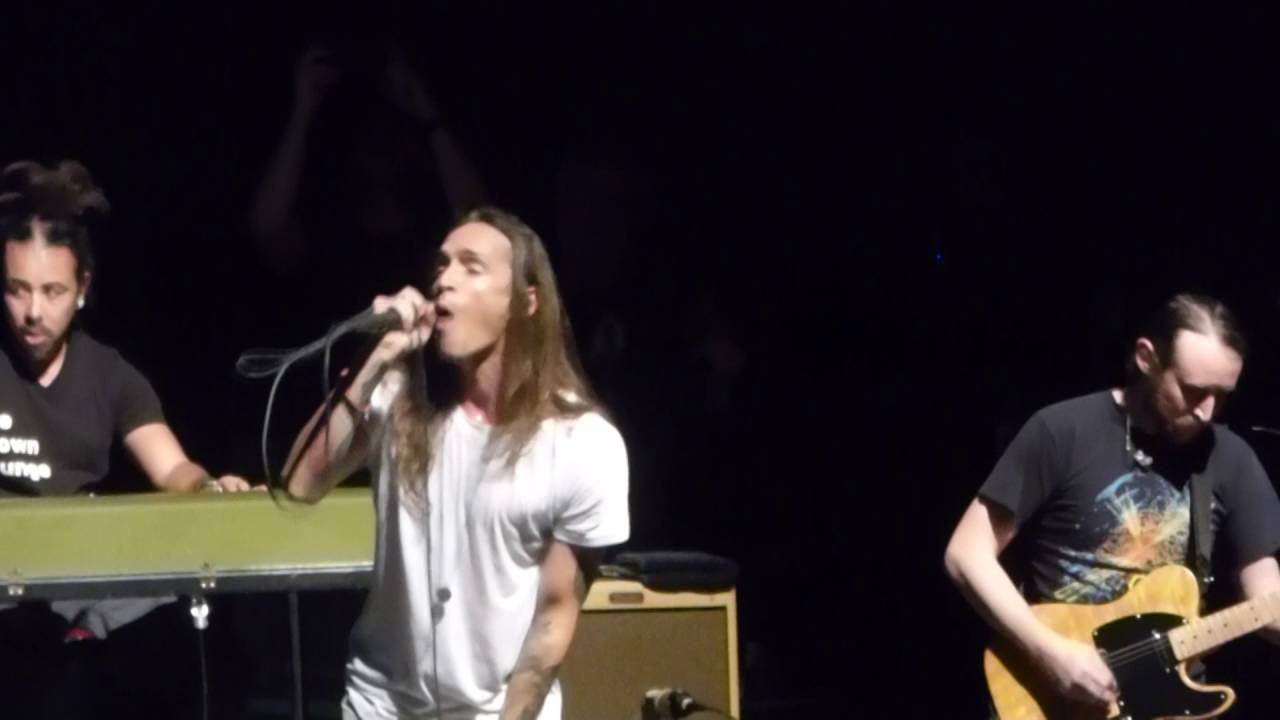 Incubus - Everybody Wants To Rule The World  (Saban Theatre, Los Angeles CA 10/7/16)