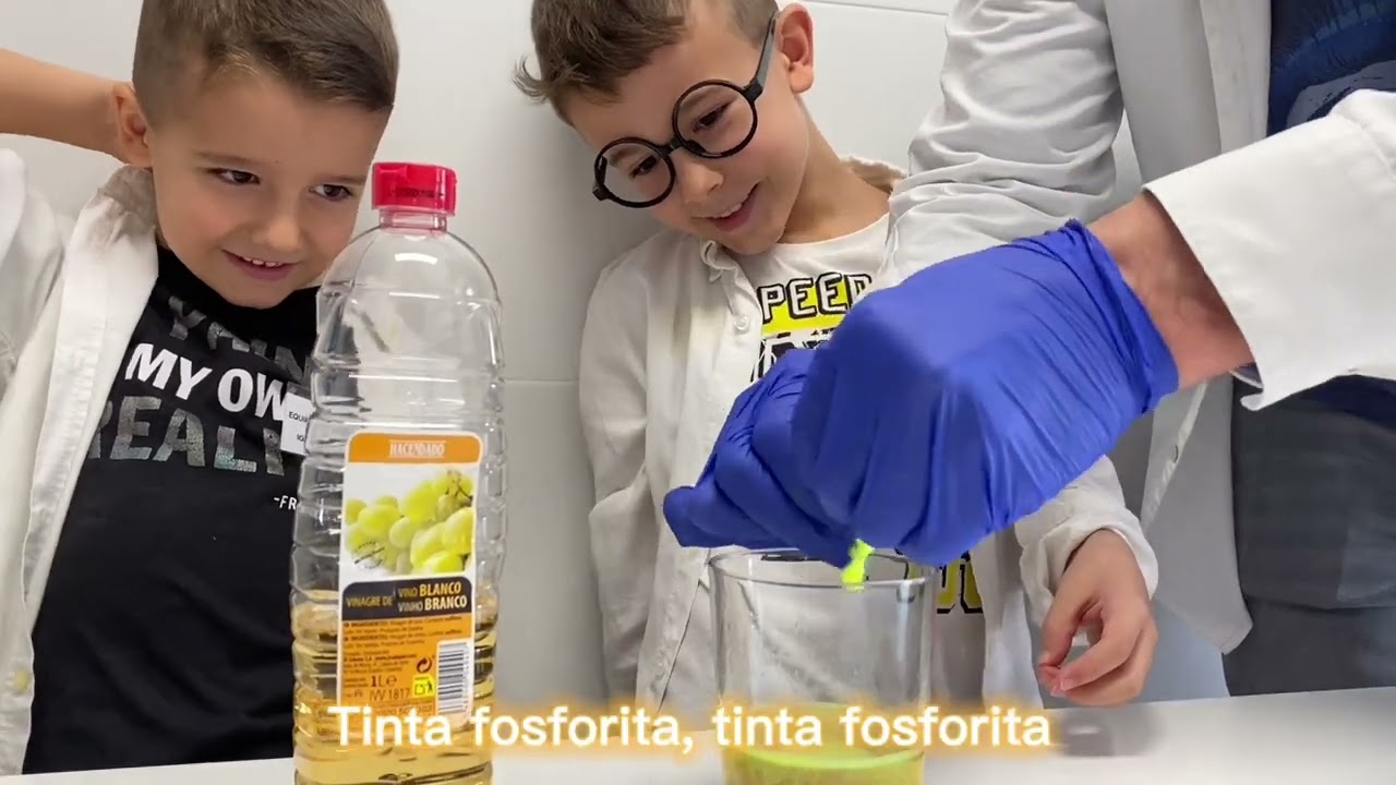 Los radioactivos. Concurso Experimenta en Casa. Alberto, Laura,, Ander e Ignacio