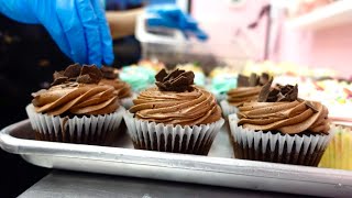 ASMR Bakery Opening Shift | Satisfying Cupcake Video