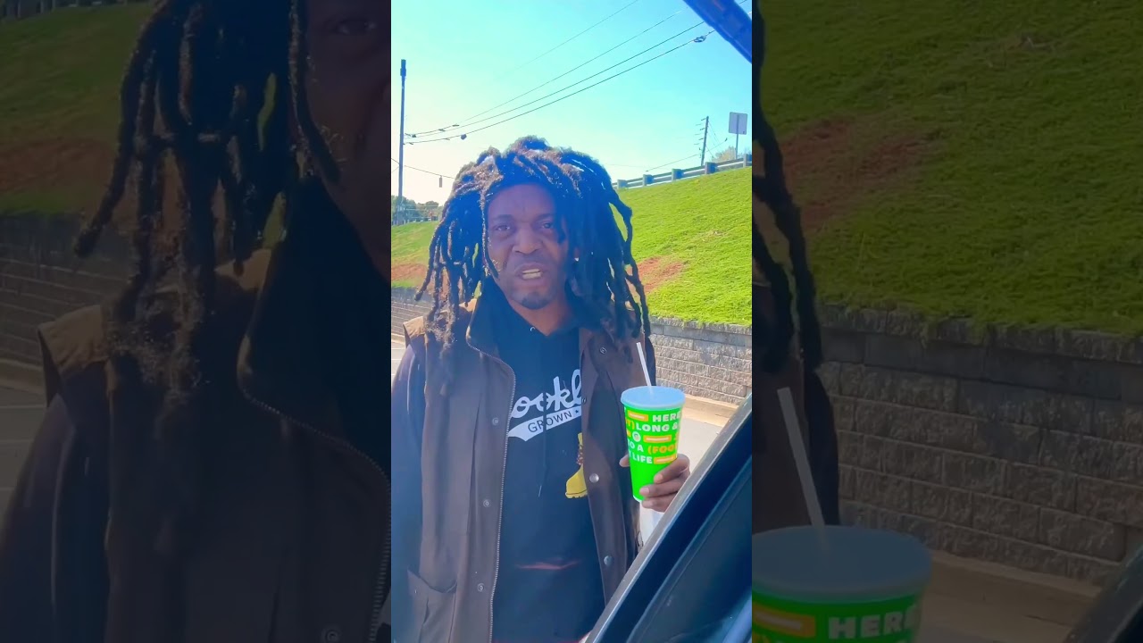 Карибские бездомные никогда не довольны!! 😂😂😂😂 и они честные!!! 