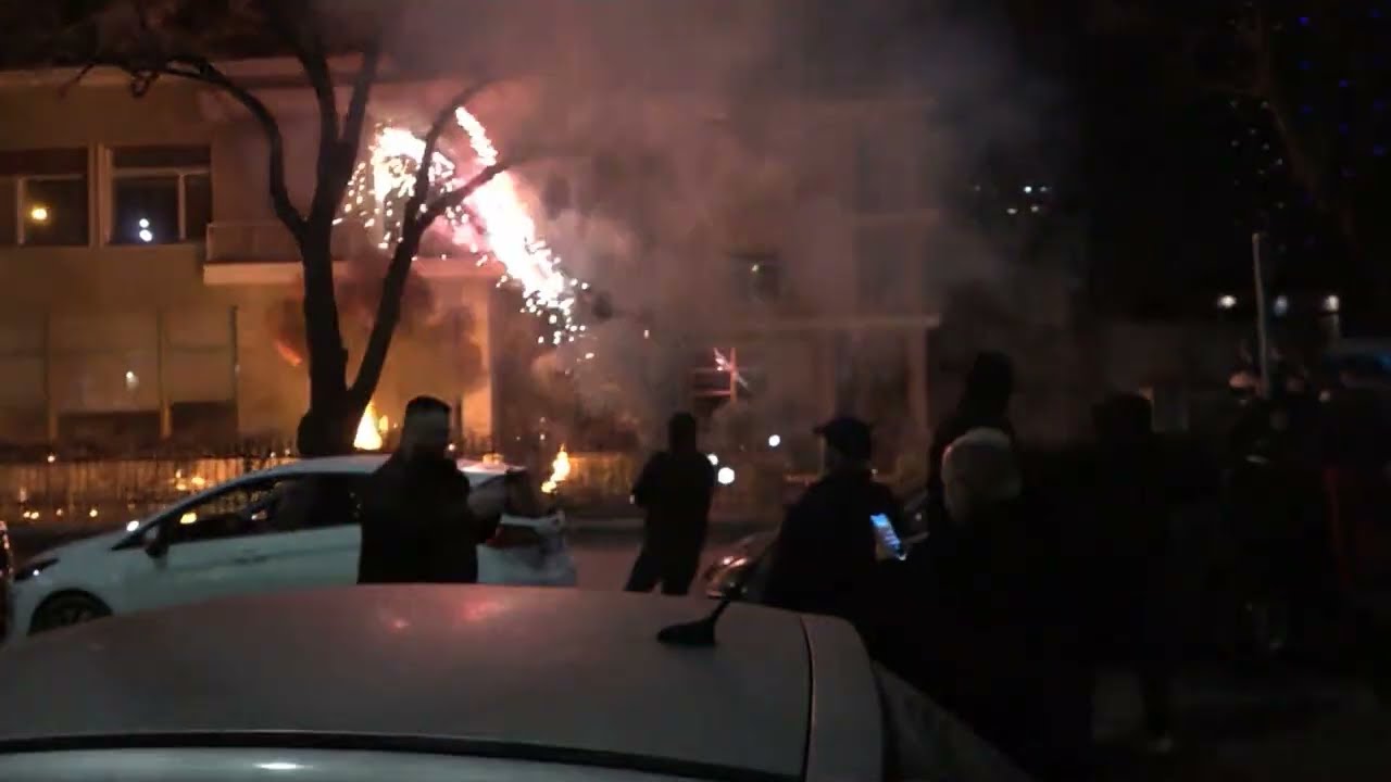 Ndjesa e Berishës, por mendjen te…kulla. Para 20 vitesh tentoi privatizimin e vilës së diktatorit