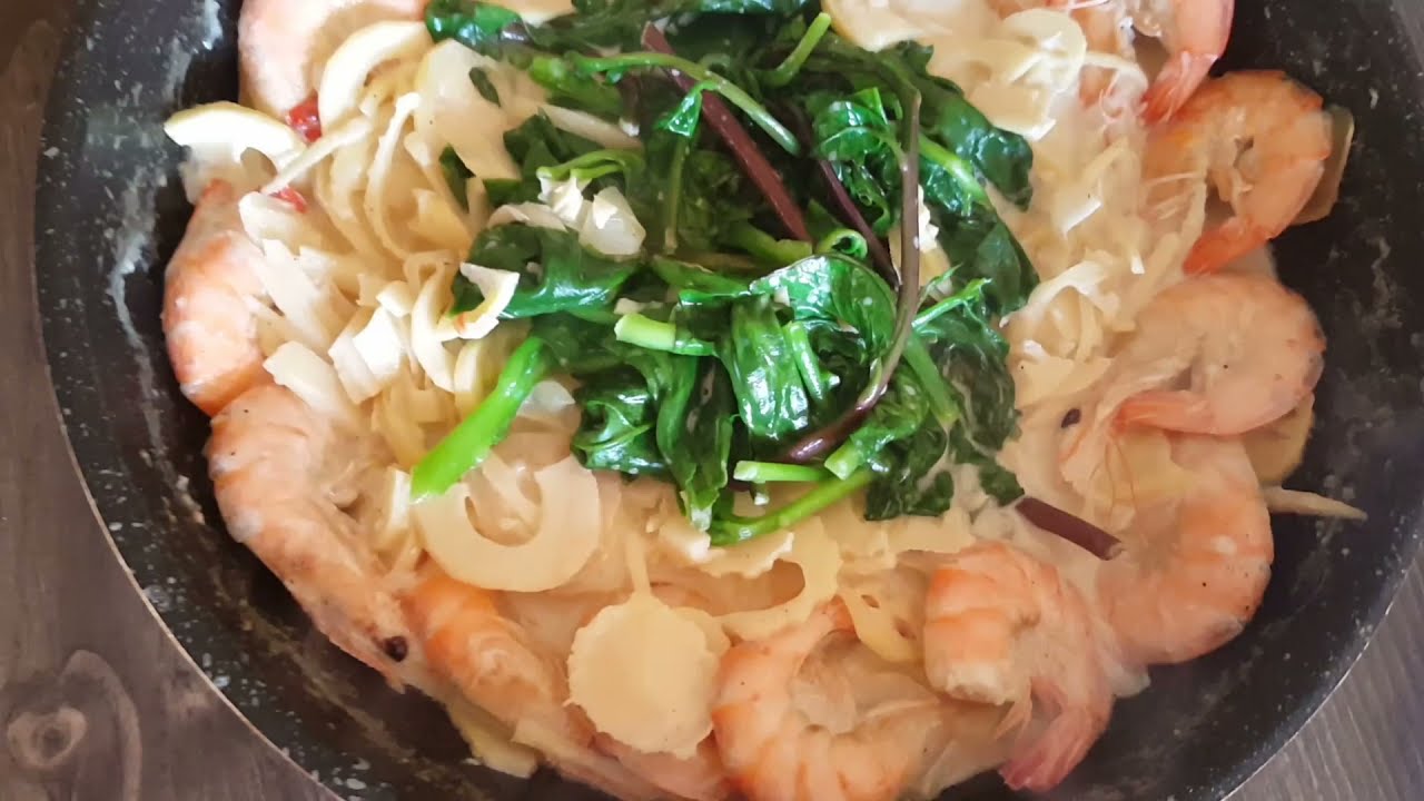 Ginataang Labong na hipon at alugbati(bamboo shoot with shrimp in coconut milk