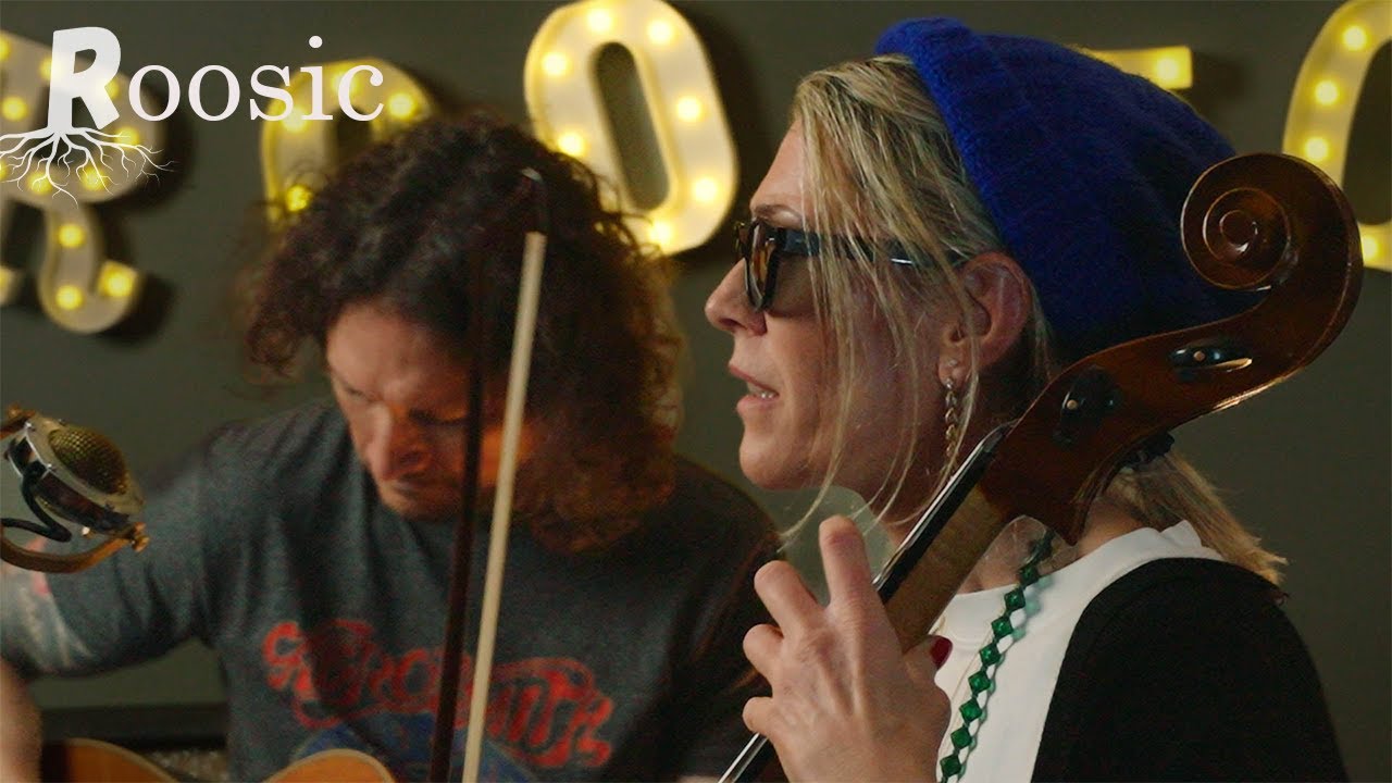 Bird - "The Boy And The Swan" - Irish/English Cellist, Singer/Songwriter - Live on Roosic