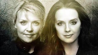 Hathor Hosts TV feat Suanne Braun special guest host Amanda Tapping EP24