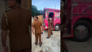 ඉසසර ලසසනට තබබ ඒව Red Rose