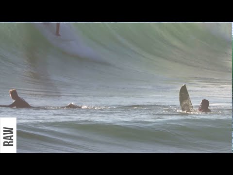 SURF RAGE - SURFER PUNCHES BOOGER AT DBAH