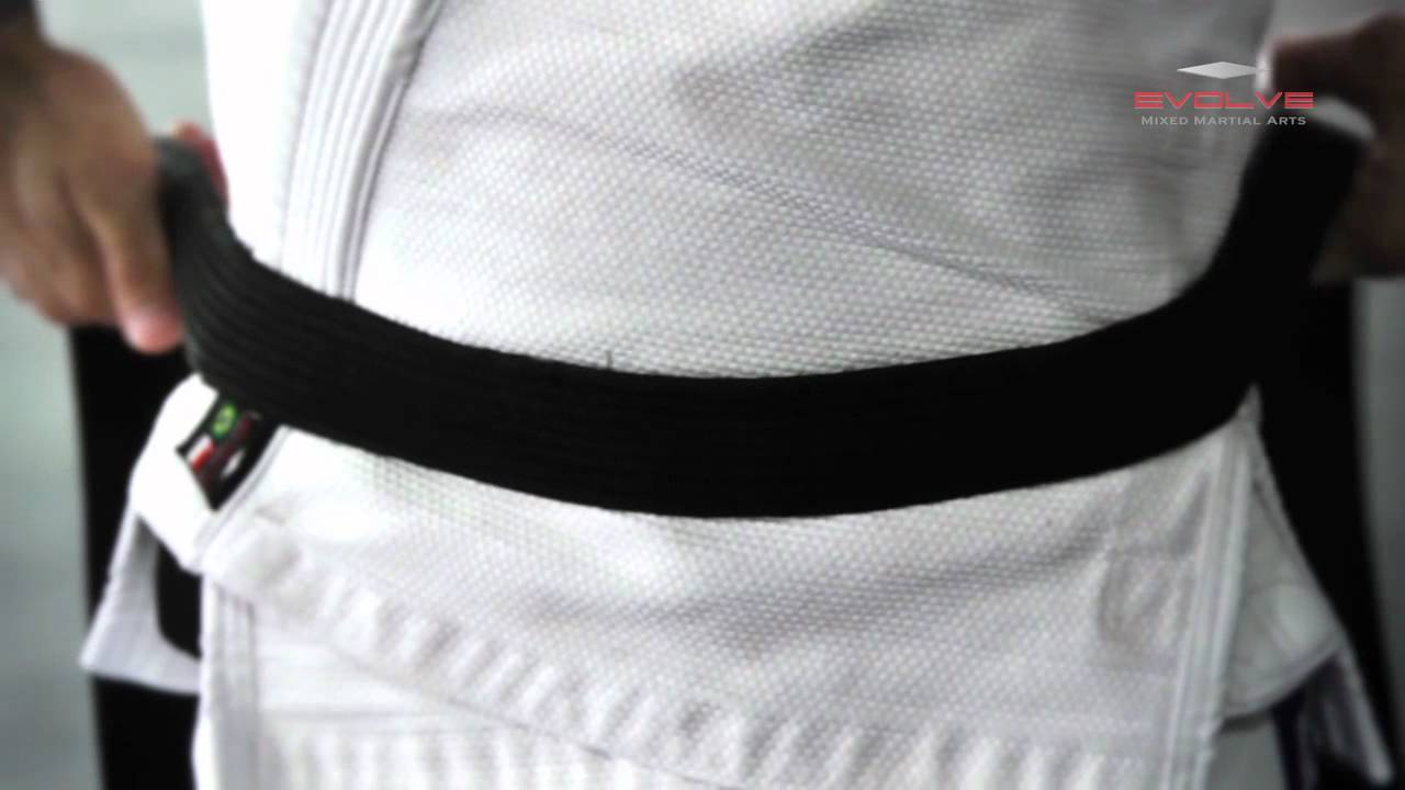 BJJ How To Tie Your BJJ Belt Evolve University YouTube