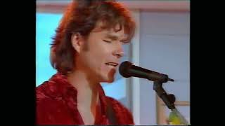Big Country - &#39;Daydream Believer&#39; &amp; &#39;I&#39;m Not Ashamed&#39; Live, 1995. (Best quality)