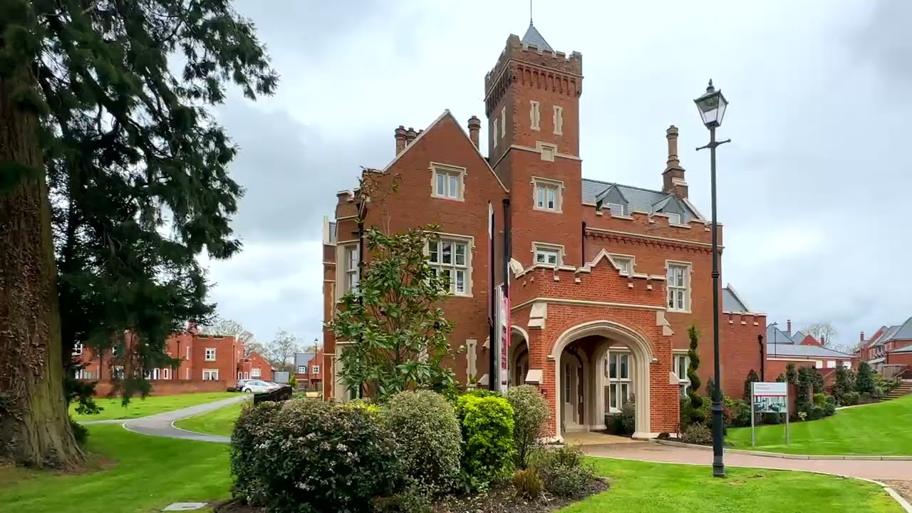 10 The Frythe at Wilshere Park - Linden Homes