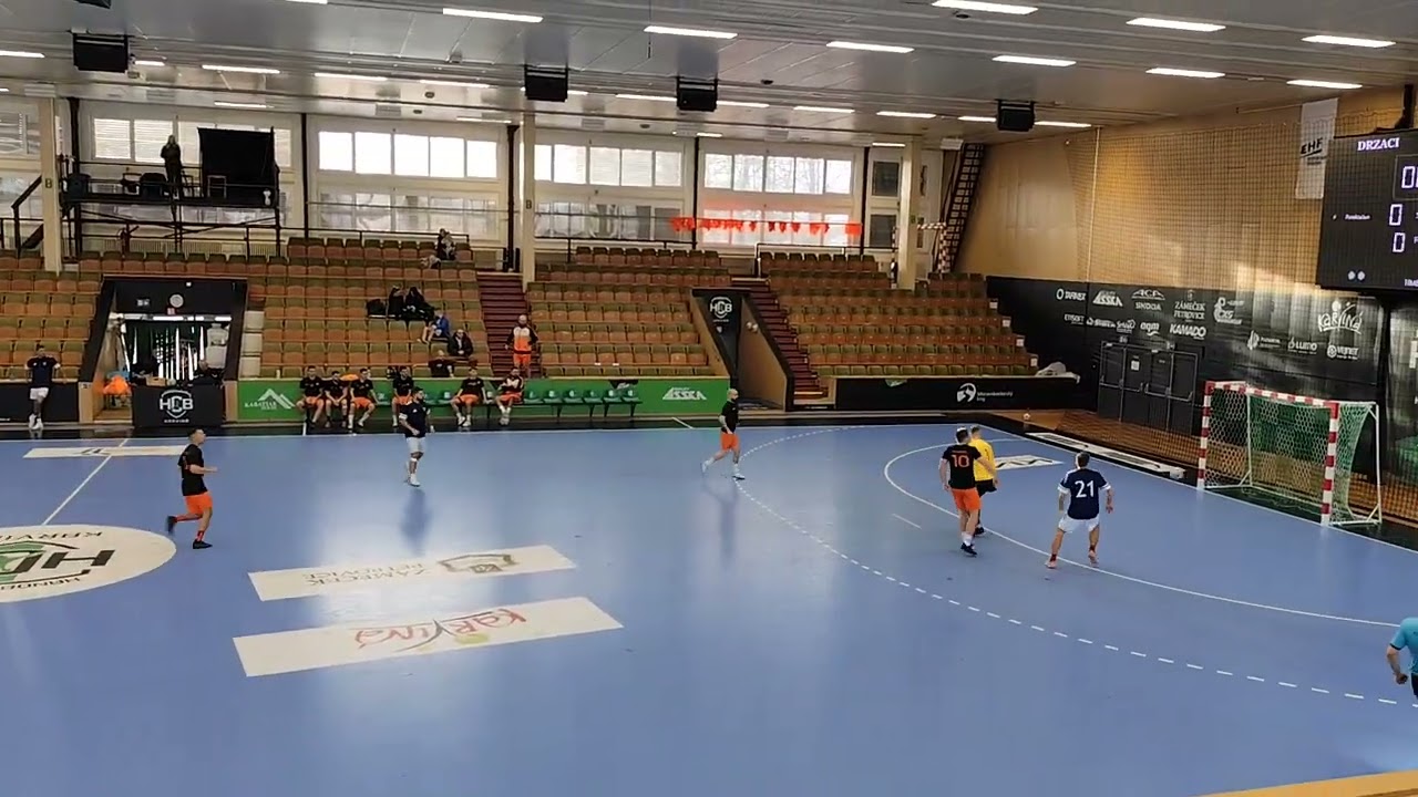 Držáci vs AMBRA Real 1:2 (1:0)