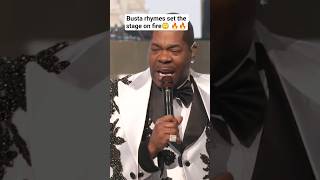 Busta Rhymes Shocks The Crowd While On Stage At The Dick Clarks New Year Eve 🙆‍♂️😳