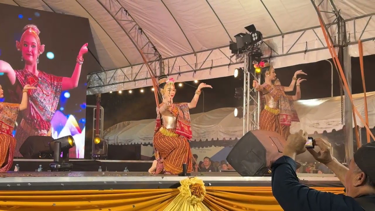 การแสดงชุด ระบำราชปุระชัยยะ |  สืบสานประเพณีวันลอยกระทง ประจำปี 2568