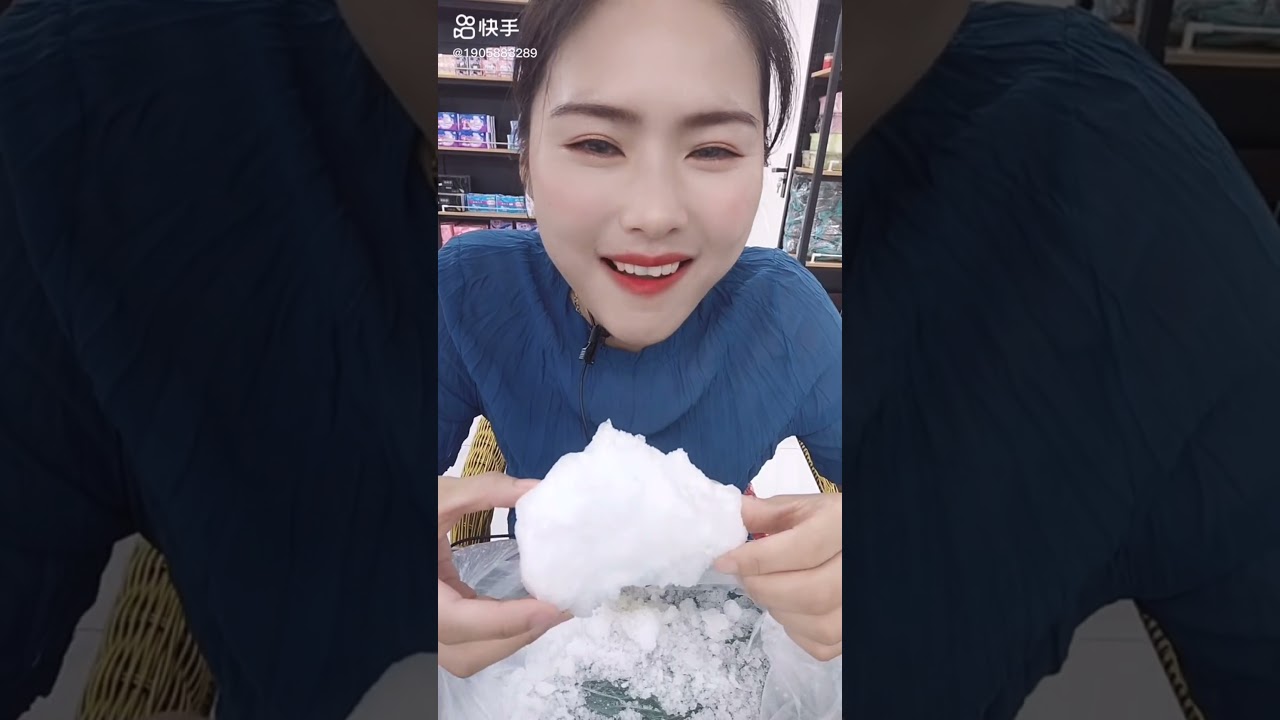 FREEZER FROST EATING [Ice ASMR] #17