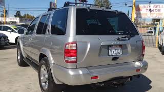 2004 Nissan Pathfinder SE