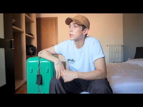 モーガン蔵人 / COLOURS Podcast - YouTube
