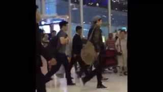[Fancam][140321] Nichkhun - Suvarnabhumi Airport Go to Vietman