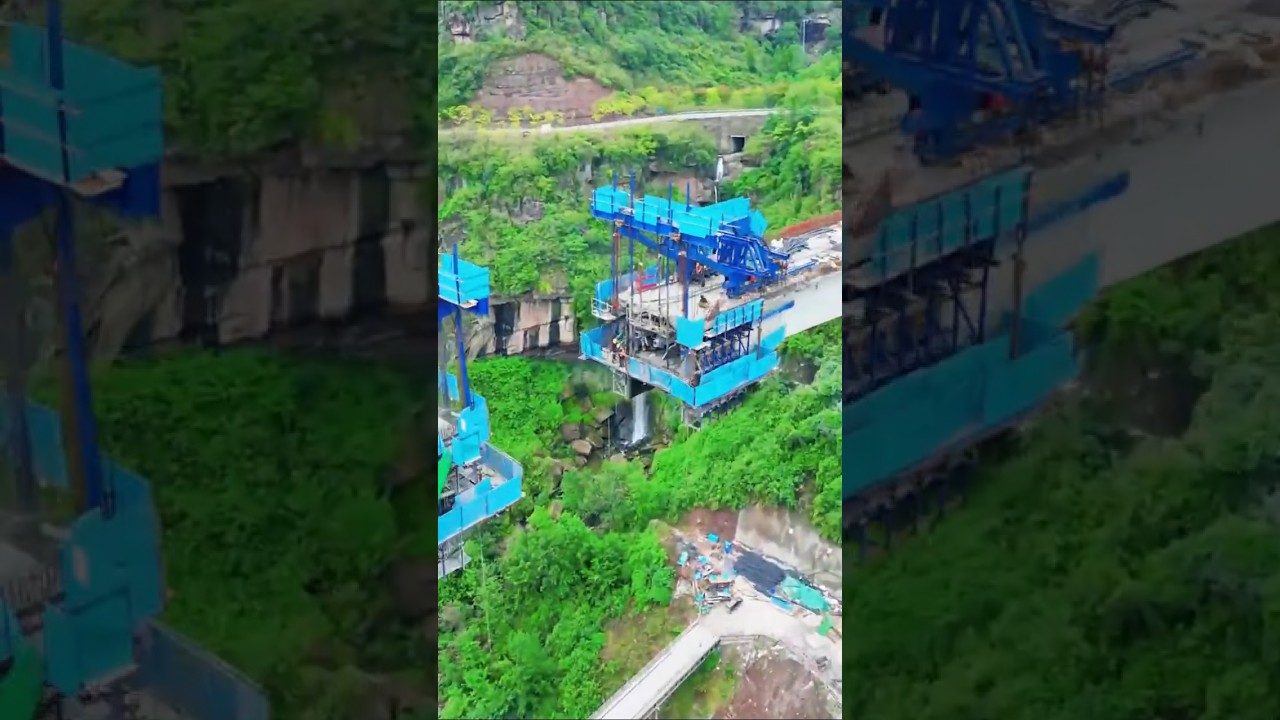 Construction Site of Nanjiang Longhe Extra Large Bridge 